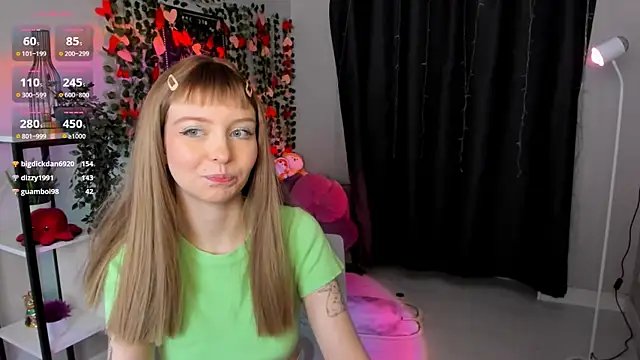 romance_with_dina's Live XXX Chat