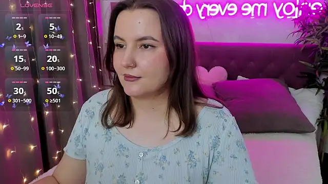 FeralPeach – Live XXX-chat