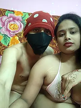 Seducing_couple Webcam-Show