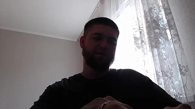 Ar4eewal: διαδικτυακό σόου στην κάμερα