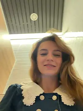 Онлайн чат XXX -AngelAri-