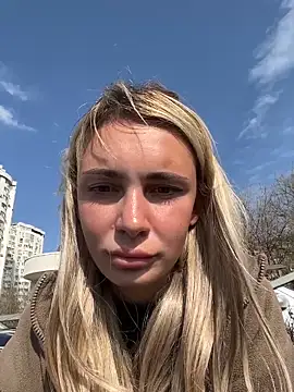 SandraCarter Adlı Modelin Canlı XXX Sohbeti