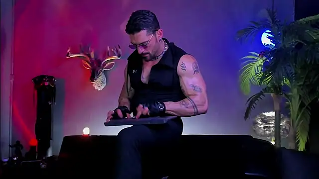 عرض كام dennis_cox1