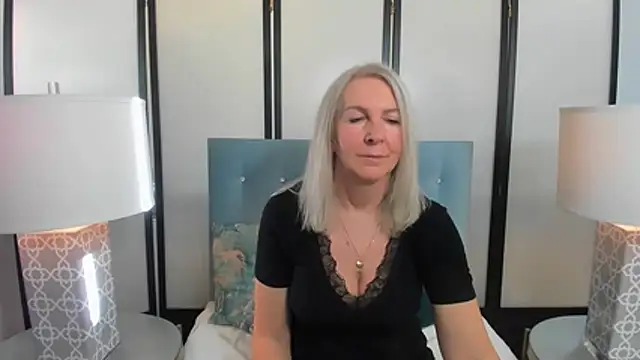 EricaTop's Live XXX Chat