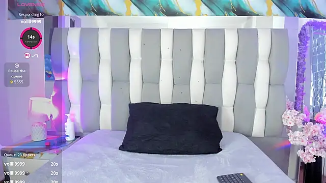 IsaDiiaz: онлайн-секс-чат