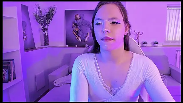 Madison_dolly Adlı Modelin Web Kamerası Şovu