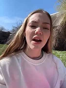 Czat XXX na żywo – MilaMoone