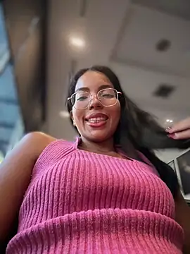 Czat XXX na żywo – SheenaBrooke