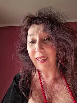 GypsyEsmeralda Webcamshow