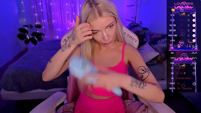 Chatroom XXX en direct de AnyaTaylor_