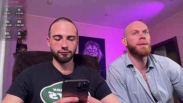 Show modela FireBeard_ na web-kameri