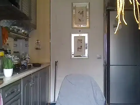 Baby-Matilda Adlı Modelin Canlı XXX Sohbeti