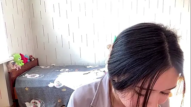 YourMiIa Chat XXX in diretta