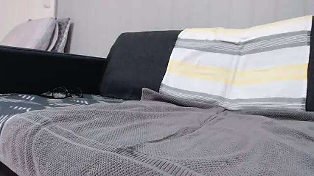 lilchristian@xh's Webcam Show