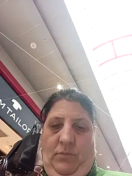 RidemerafSuzana Adlı Modelin Canlı XXX Sohbeti