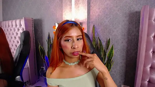 Chat +18 de laila_stilwiills ao vivo