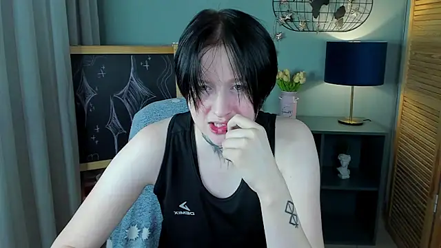 XXX chat uživo modela BakugoKatsuki