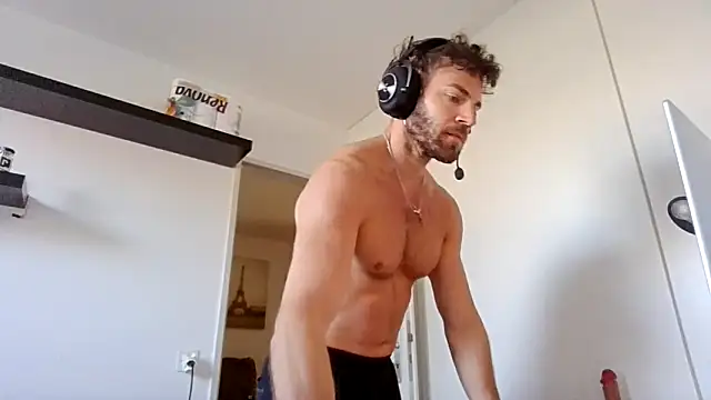 alpha-hunk Webcam-Show