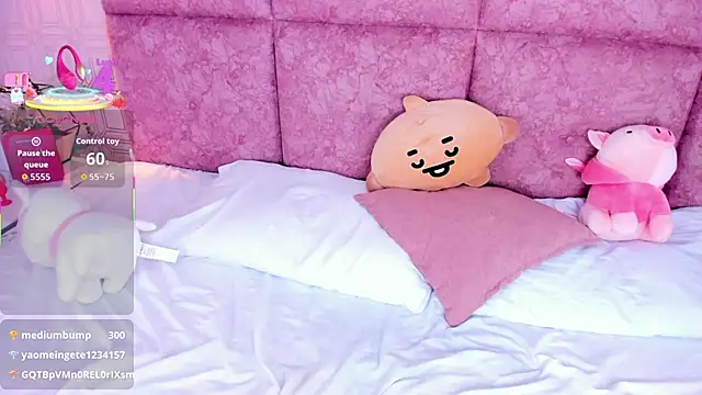 NathalieRoss1's Live XXX Chat