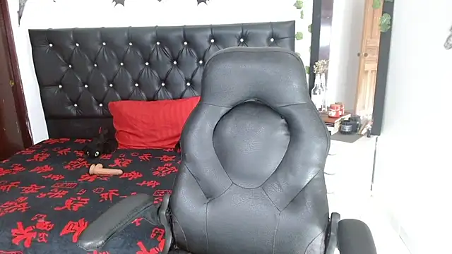 Luna_Ebony_'s Live XXX Chat