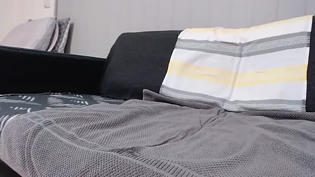 lilchristian@xh: διαδικτυακό σόου στην κάμερα