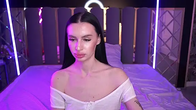 Snow_WhiteeeX's Live XXX Chat