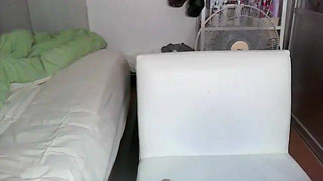 Chat XXX en directo de iamMalixxx