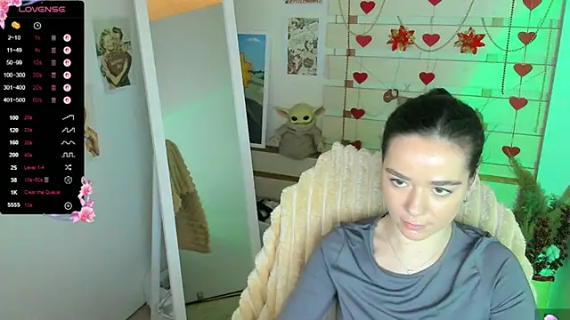 دردشة Bella_XO الجنسية المباشرة