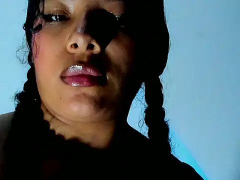 دردشة cristalsmith_13 الجنسية المباشرة