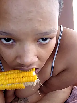 iamSunflower900 live XXX chat