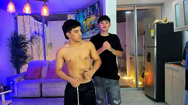 Онлайн чат XXX Houseofwarrios