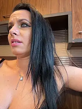 Hotmomcheckk_ Live XXX-chat