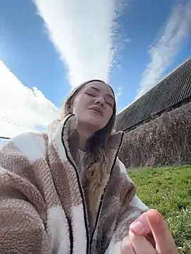 Živý XXX chat MilaMoone