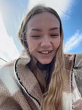 MilaMoone – Naživo XXX chat