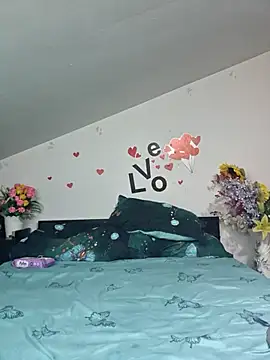 XXX chat uživo modela SweetMaddy888