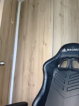 Kiitygirl Adlı Modelin Web Kamerası Şovu