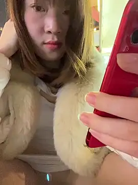 littleqiu Chat XXX in diretta