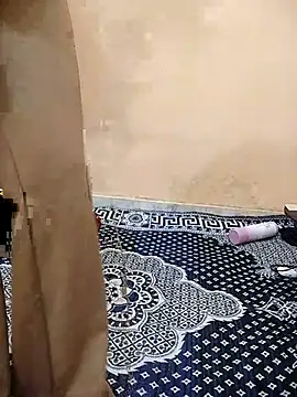 Rising_Queen's Webcam Show