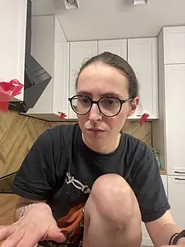 Czat XXX na żywo – MartiniiSelenna