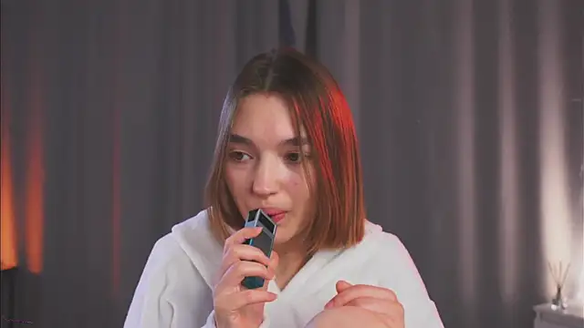 Leyla_crshのライブXXXチャット