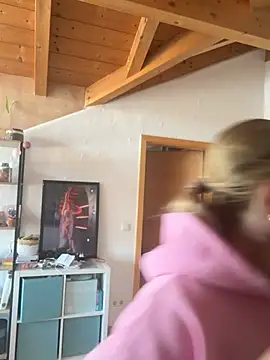 FitAnna live XXX chat