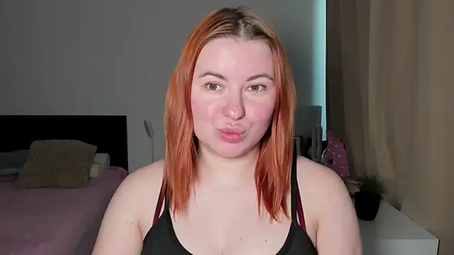 LAYLAxSTARのライブXXXチャット