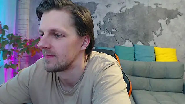 VikingChrisssのライブXXXチャット