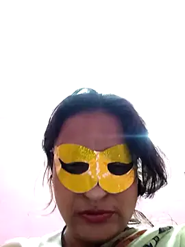 Gullapi élő XXX-chatje