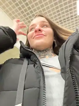 KishaMur's Live XXX Chat