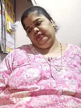 tamilthanushri: онлайн-секс-чат