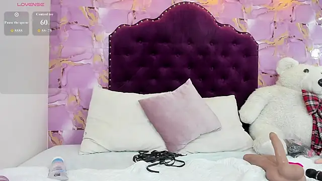 thalia_nichols' Live XXX Chat