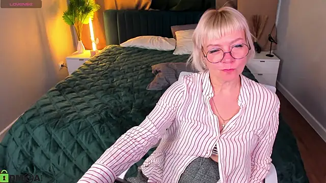 Ann_Annise Adlı Modelin Canlı XXX Sohbeti