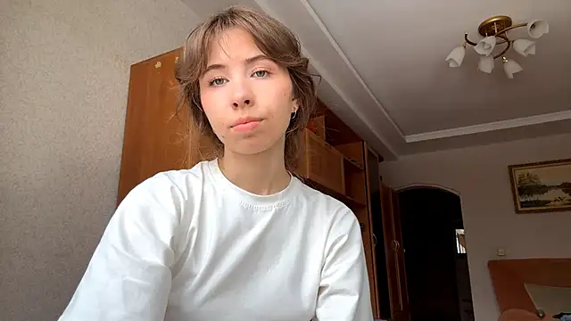 SerenaHawthorne's Live XXX Chat