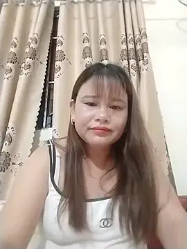 Moubie1's Live XXX Chat